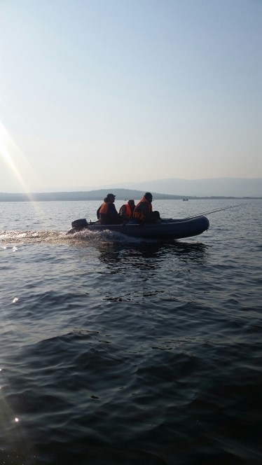 Рыбалка на омуля с лодки