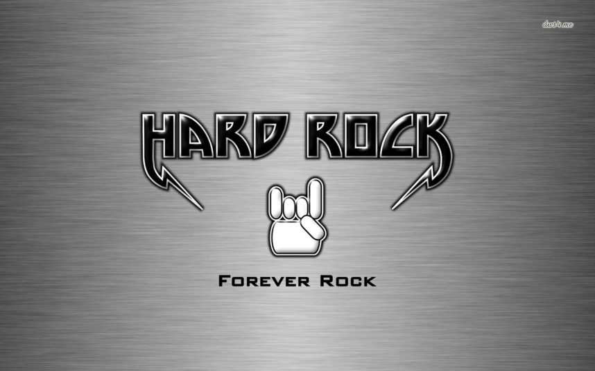 Пойдем в кино или послушаем музыку