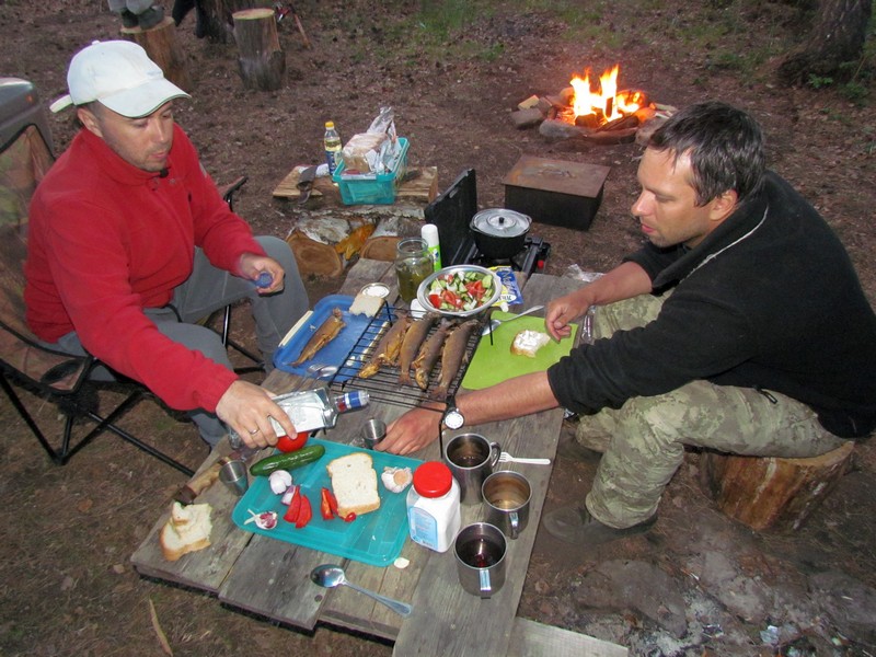 В поисках рыбы или Две удилки на троих...