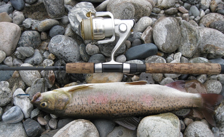 Рыбалка на реке Урик.Приток р. Б. Белая